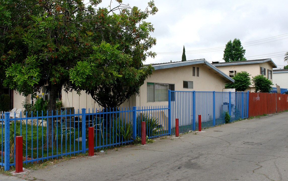 1357 N Grove Ave in Ontario, CA - Building Photo