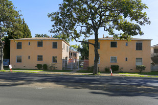 2076 Magnolia Ave Apartments