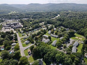 28 Marshall Dr in Cornwall, NY - Building Photo - Building Photo