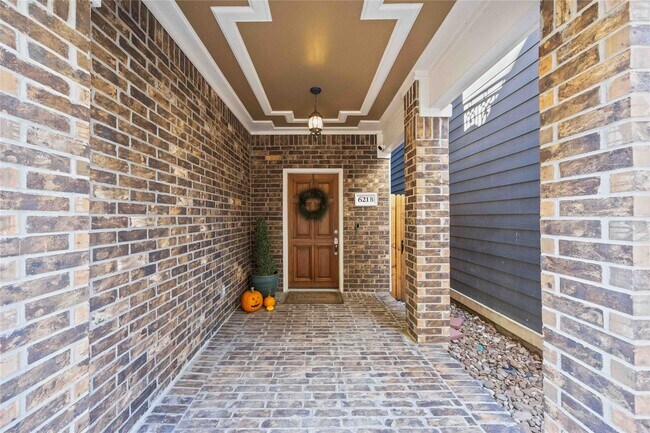 621 Rutland St in Houston, TX - Building Photo - Building Photo