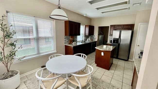 1602 Stoney Park Dr in Houston, TX - Building Photo - Building Photo