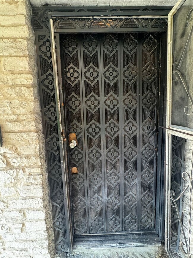 315 W Hermine Blvd in San Antonio, TX - Building Photo - Building Photo
