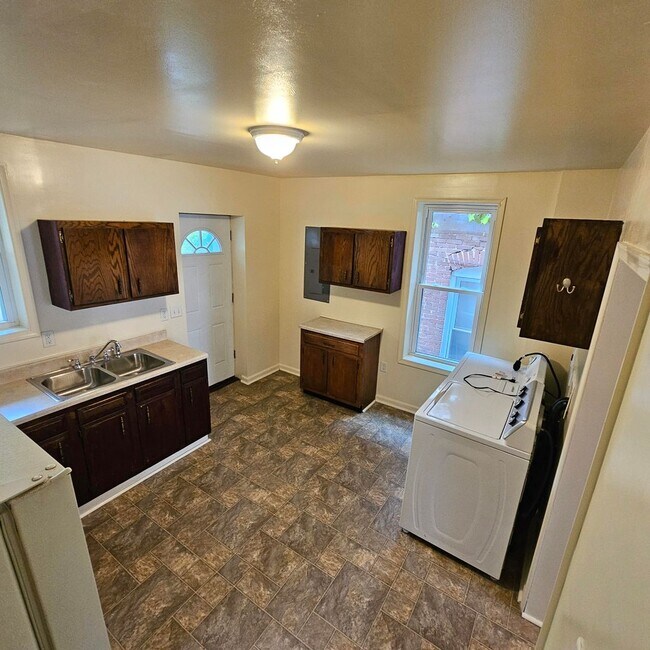 227-229 East Ave in Hagerstown, MD - Building Photo - Building Photo
