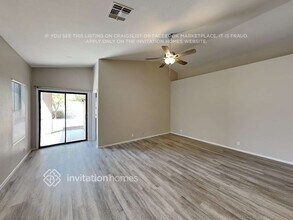8814 W Laurel Ln in Peoria, AZ - Building Photo - Building Photo