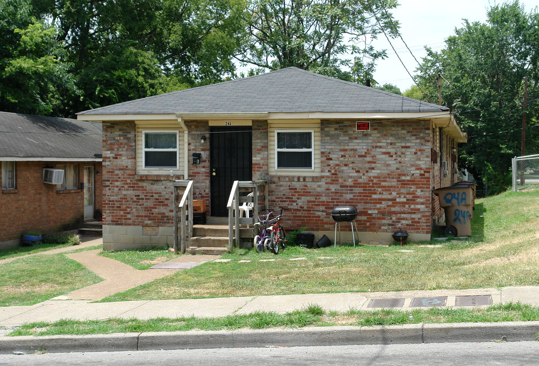 24 Claiborne St in Nashville, TN - Building Photo