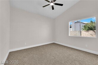 632 Hitchen Post Dr in Henderson, NV - Building Photo - Building Photo