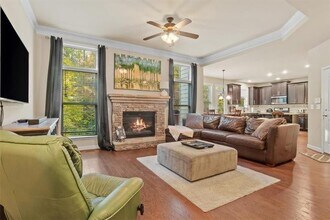 821 Tramore Ct in Acworth, GA - Foto de edificio - Building Photo