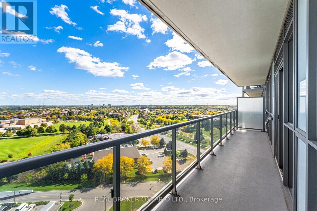 4633 Glen Erin Dr in Mississauga, ON - Building Photo