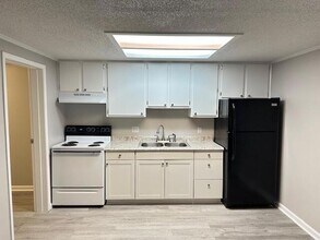 3705 Adkisson Dr NW in Cleveland, TN - Building Photo - Building Photo