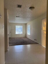 5219 Meadow Rise St in San Antonio, TX - Building Photo - Building Photo