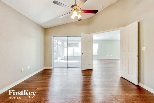 2162 Brandon Park Cir in Brandon, FL - Foto de edificio - Building Photo