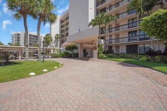 2687 N Ocean Blvd, Unit G501 in Boca Raton, FL - Building Photo - Building Photo