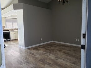 5009 Pioneer Ave in Caldwell, ID - Building Photo - Building Photo