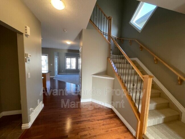 24 Spruce Village Dr E in Spruce Grove, AB - Building Photo - Building Photo