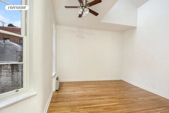 259 W 12th St in New York, NY - Building Photo - Building Photo