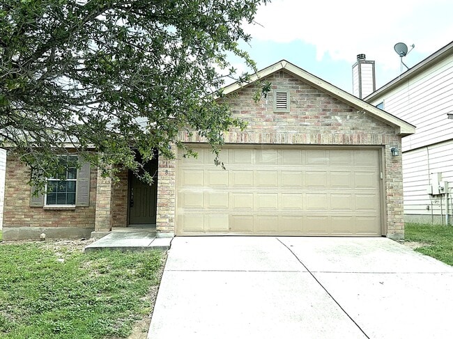 property at 118 Fontana Albero