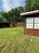 906 Gilchrist Ave in College Station, TX - Building Photo - Building Photo