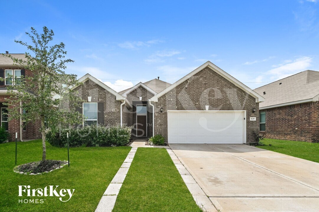 5139 Castle Discordia St in Katy, TX - Building Photo
