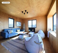 100 Deforest Rd in Montauk, NY - Building Photo - Building Photo