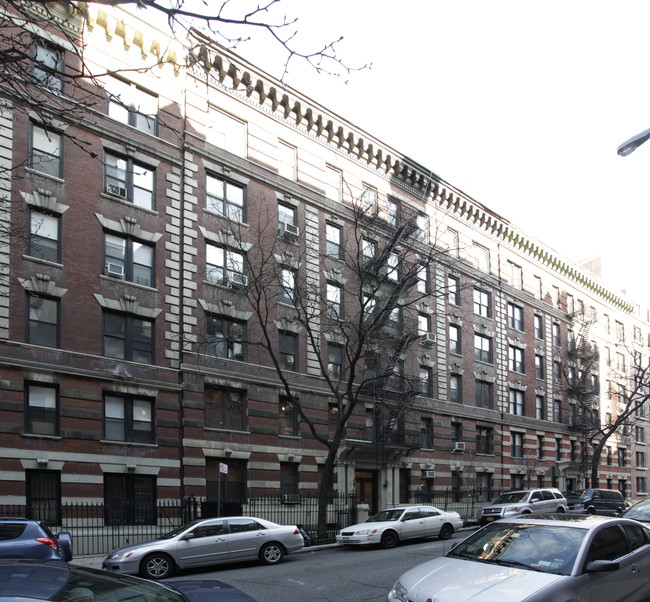 Spencer Apartments in New York, NY - Building Photo - Building Photo