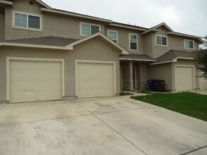 6619 Arancione Ave in San Antonio, TX - Building Photo - Building Photo