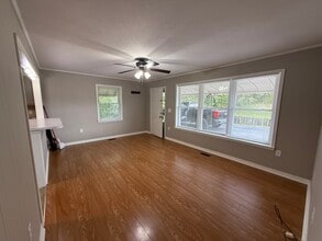 5985 Dodson Branch Rd, Unit 5985 in Cookeville, TN - Building Photo - Building Photo