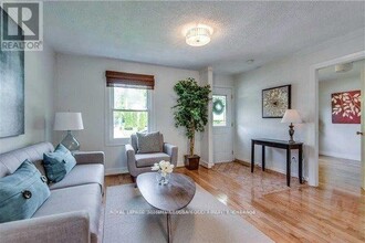 80 Squires Ave in Toronto, ON - Building Photo - Building Photo