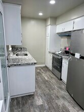 816 N Weber Ave, Unit 816 in Fresno, CA - Building Photo - Building Photo