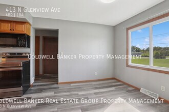 413 N Glenview Ave in Brillion, WI - Building Photo - Building Photo