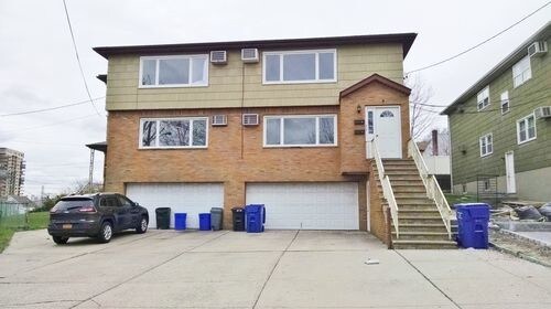 2 Sterling Pl-Unit -1 in Edgewater, NJ - Building Photo