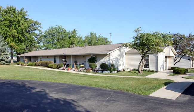 Devonshire II Apartments in London, OH - Building Photo - Building Photo