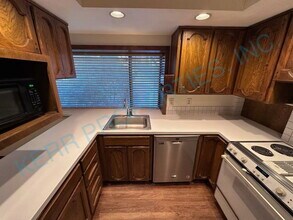 13489 Applegate Terrace in Oregon City, OR - Building Photo - Building Photo