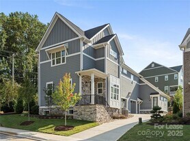 805 Naples Dr in Davidson, NC - Building Photo