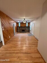 38 State St in Saratoga Springs, NY - Building Photo - Building Photo