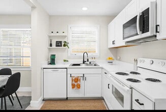 3512 Plum St in Jacksonville, FL - Foto de edificio - Building Photo