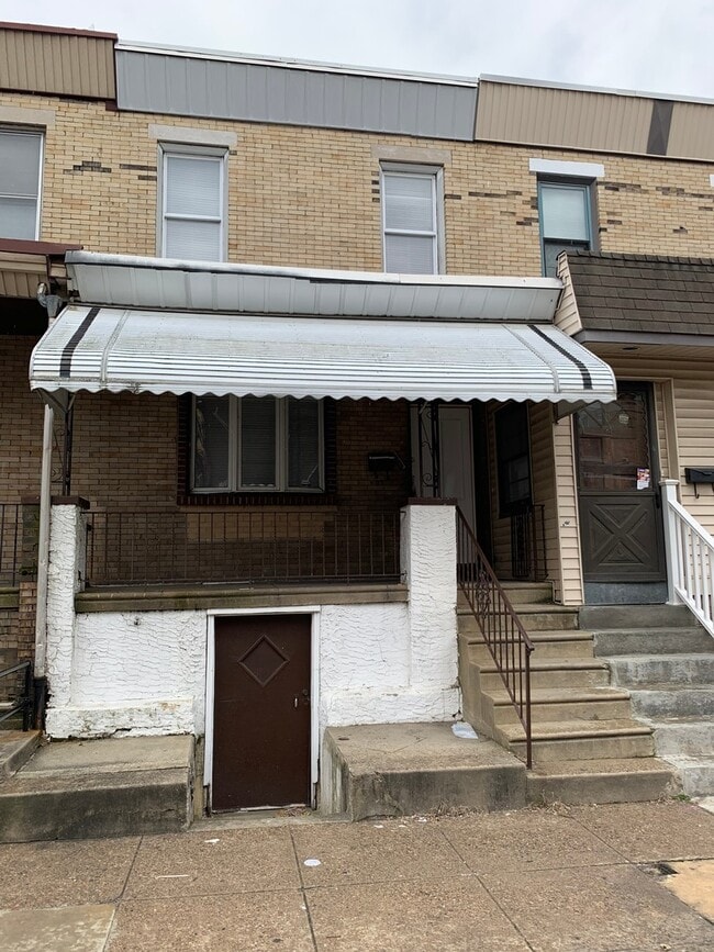 property at 6108 Reedland St