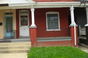 733 E Chestnut St in Lancaster, PA - Building Photo