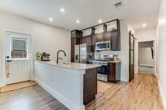 7116 Tonka Ln in Austin, TX - Building Photo - Building Photo