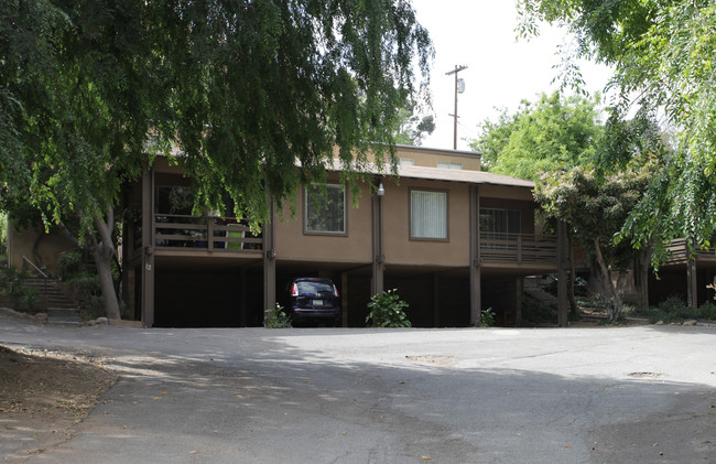 3060 Panorama Rd in Riverside, CA - Building Photo - Building Photo