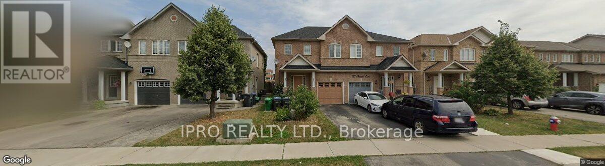 129 Sewells Ln in Brampton, ON - Building Photo