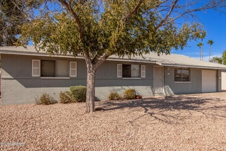 312 E Hermosa Dr in Tempe, AZ - Building Photo - Building Photo