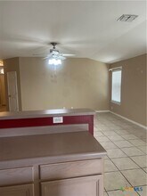 219 San Saba in New Braunfels, TX - Building Photo - Building Photo