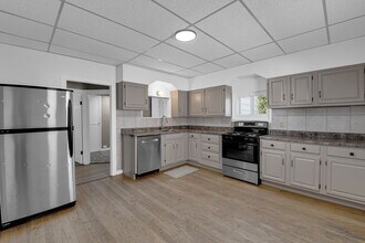 9919 Clyde Ave in St. Louis, MO - Building Photo - Building Photo