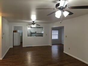 211 Ecton Rd in Winchester, KY - Building Photo - Building Photo