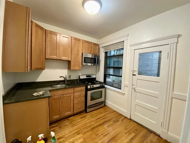 59 Lanark Rd, Unit 2 in Boston, MA - Building Photo - Building Photo