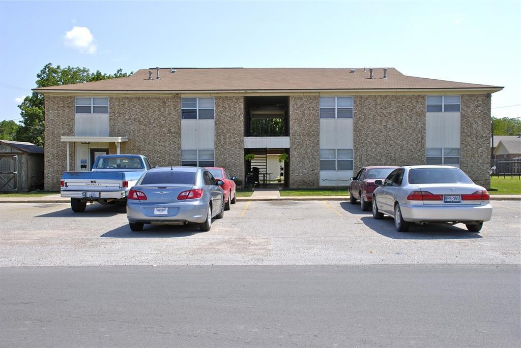 108 Godley Ave in Godley, TX - Building Photo