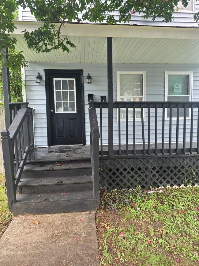 property at 2427 Ruffin St