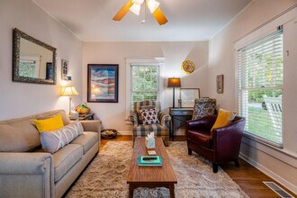 200 Hunter St in Cary, NC - Building Photo - Building Photo