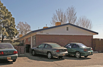 532-536 Indiana St SE in Albuquerque, NM - Building Photo - Building Photo