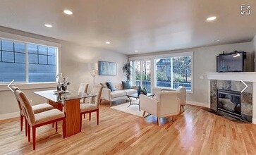 217 23rd ave, Unit B in Seattle, WA - Foto de edificio - Building Photo